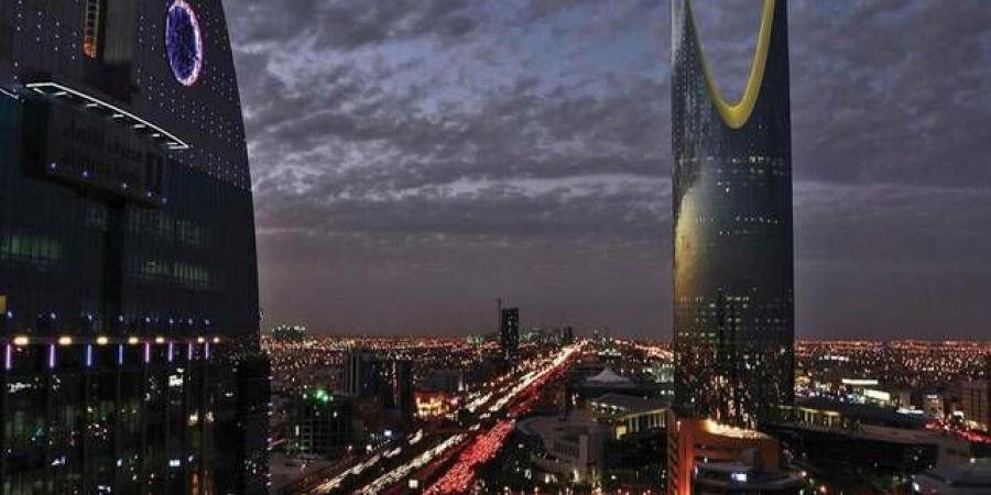 "كافد"
      يحصل
      على
      تمويل
      مجمّع
      بقيمة
      12
      مليار
      ريال
      لدعم
      خطط
      التوسع