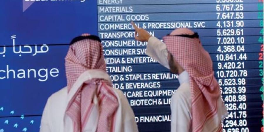 استطلاع:
      أسعار
      النفط
      والتطورات
      الإقليمية
      تحددان
      مسار
      السوق
      السعودي
      لنهاية
      2026