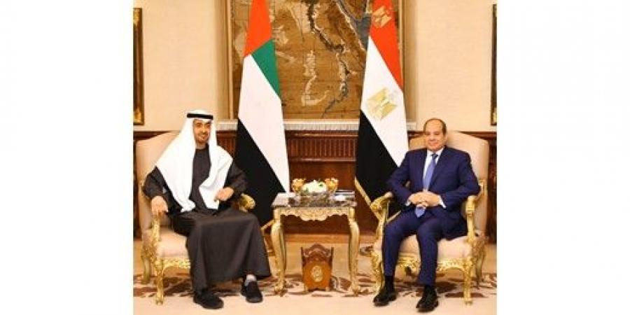 الرئيسان
المصري
والإماراتي
يشددان
على
العمل
من
أجل
تعزيز
أسباب
السلام
والاستقرار