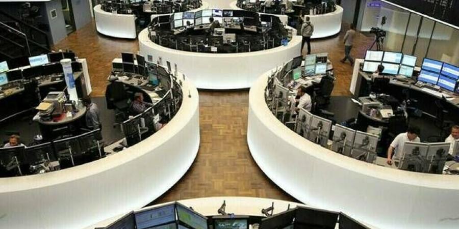 استقرار
      الأسهم
      الأوروبية
      مع
      انحسار
      مخاطر
      النفط