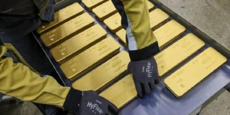 الذهب
      يتجه
      لثالث
      خسارة
      أسبوعية
      بضغط
      من
      قوة
      الدولار