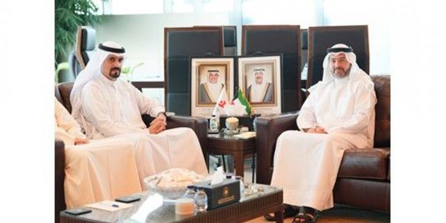 رئيس
«الطيران
المدني»
يبحث
مع
مدير
«تشجيع
الاستثمار
المباشر»
تعزيز
التعاون
المشترك