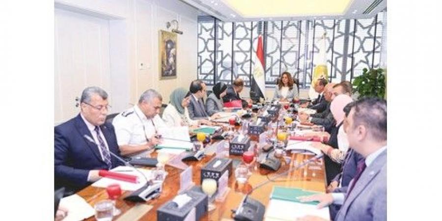 وزيرة
التنمية
المحلية:
صندوق
حماية
البيئة
يدعم
التحول
نحو
الاقتصاد
الأخضر
وتحقيق
التنمية
المستدامة