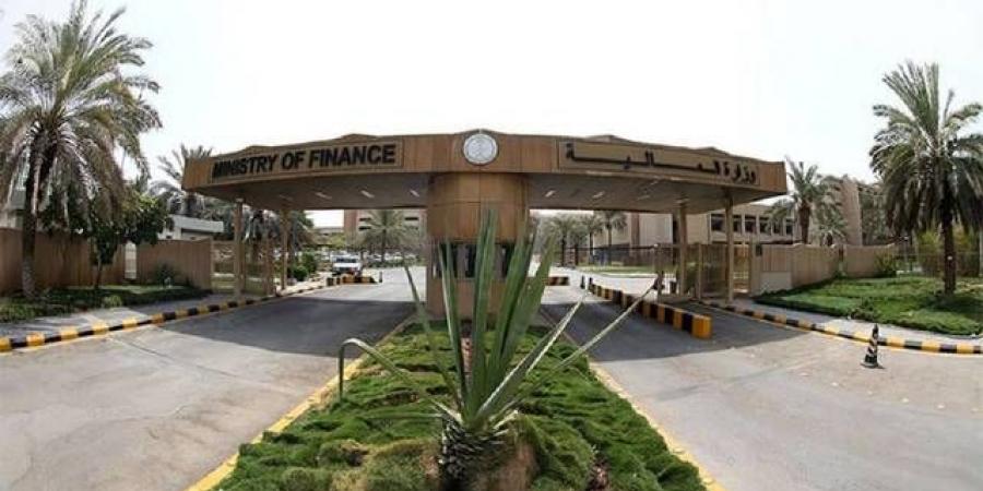 وزارة
      المالية:
      نمو
      الإيرادات
      غير
      النفطية
      بميزانية
      2025
      عن
      التقديرات
      المعتمدة