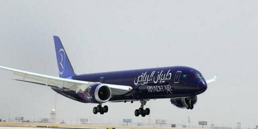 طيران
      الرياض
      يدشن
      أولى
      رحلاته
      المباشرة
      بين
      الرياض
      والقاهرة