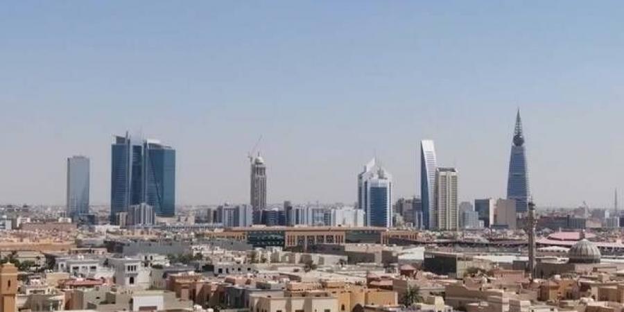 180
      يومًا
      قبل
      بدء
      تطبيق
      الاعتماد
      الفني
      الإلزامي
      لمقاولي
      البنية
      التحتية
      في
      الرياض