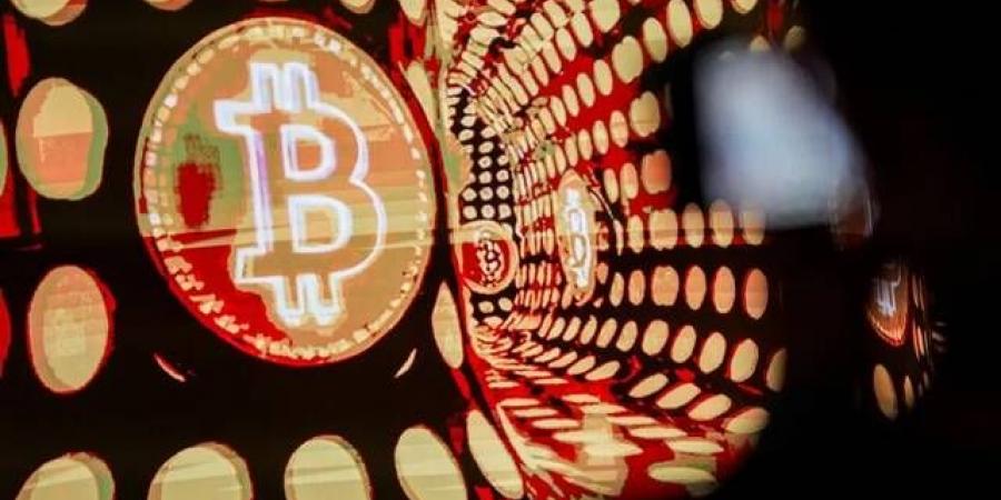 البيتكوين
      تهبط
      لأدنى
      مستوياتها
      منذ
      21
      شهراً