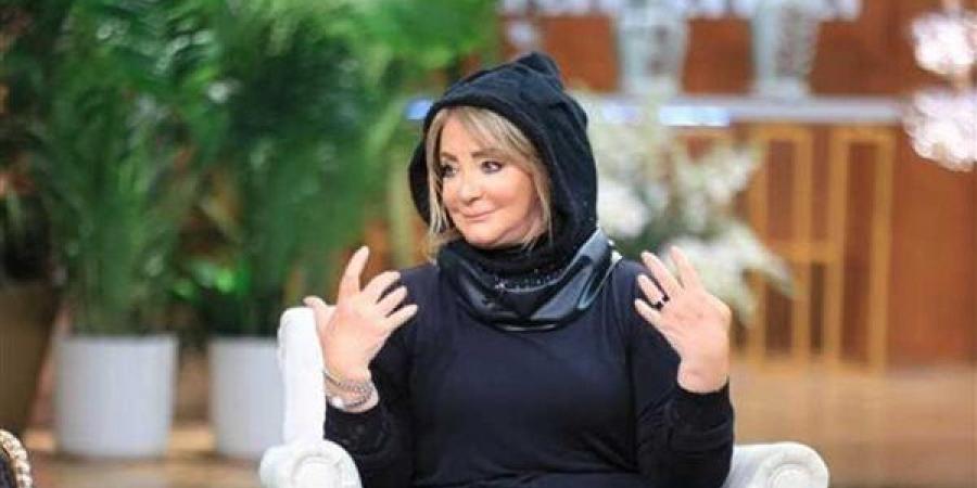شهيرة: أحمد زكي كان أهم فنان في دفعتي، واصطحبته للتقديم بالمعهد في القاهرة