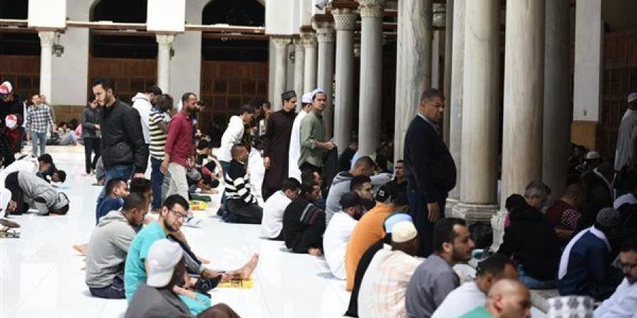 هل يجوز إعادة صلاة الجمعة ظهرًا بعدها؟ الإفتاء تكشف الحالات