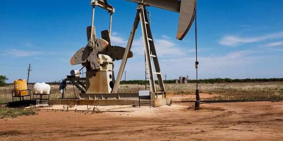 النفط يتراجع وسط مؤشرات تهدئة التصعيد العسكري بين واشنطن وطهران