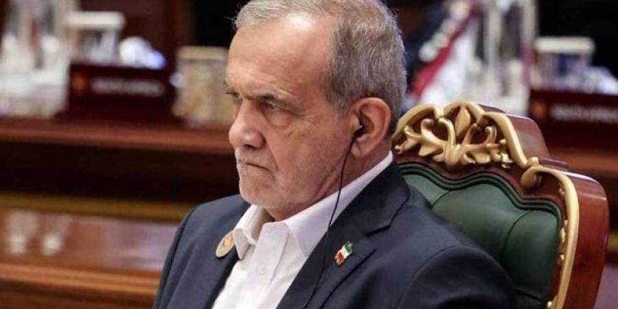 نائب إيراني يتوقع لقاء ترامب وبزشكيان في الأمم المتحدة