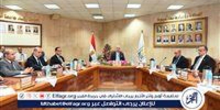 رئيس جامعة أسيوط يترأس اجتماعا لمجلس الجامعة اليوم