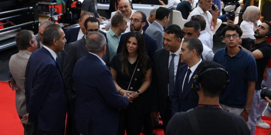 الصناعات النسيجية: 617 مليون دولار صادرات القطاع خلال 7 أشهر 