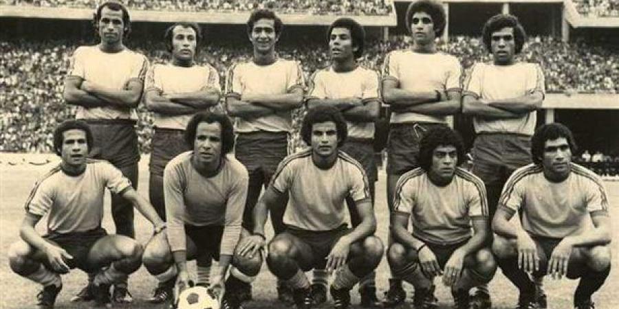 أندية في طي النسيان.. نادي البلاستيك فاز على الأهلي والإسماعيلي والمصري وتعادل مع الزمالك.. حمُكشة وشفة وحمامة وعيد عبد الملك أبرز نجومه