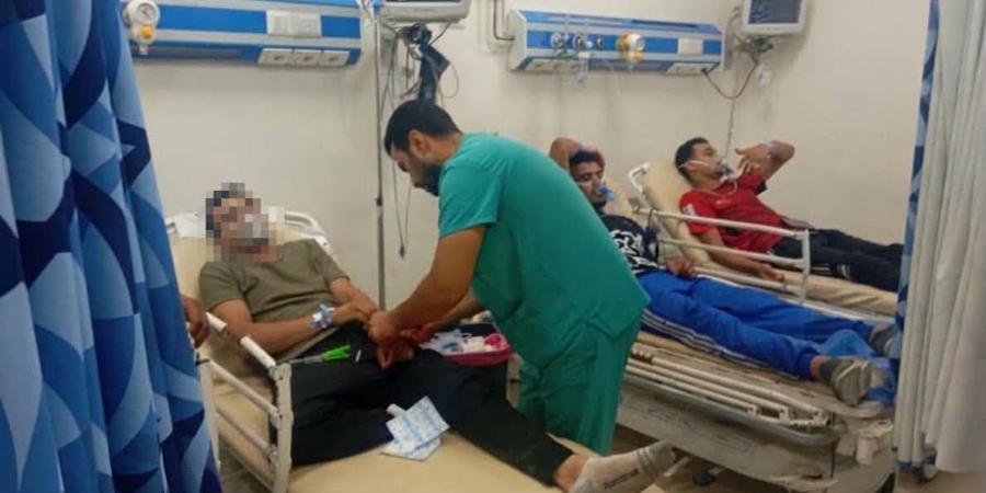 محافظ الإسماعيلية يتابع حالات المصابين في حريق مخلفات الأقمشة بمنطقة أبو خليفة (صور)