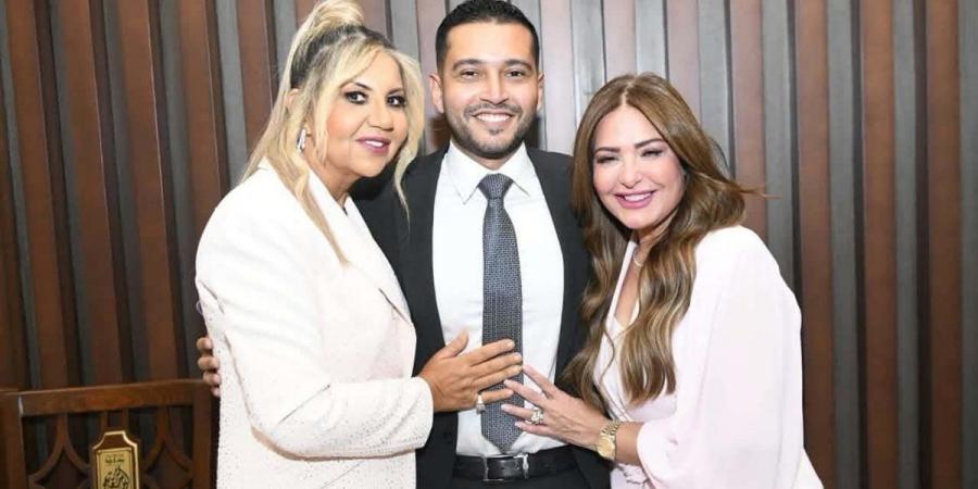 أول صور من حفل عقد قران نجل الفنانة صابرين