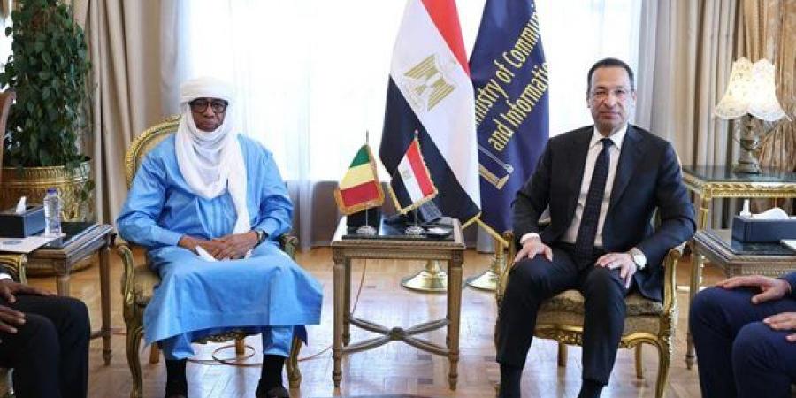 وزير الاتصالات يبحث مع نظيره المالي تعزيز التعاون المشترك