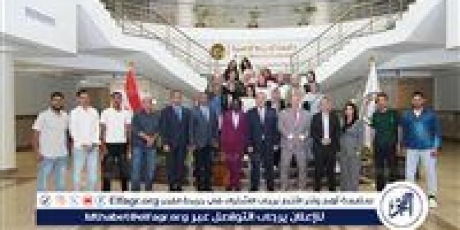 رئيس جامعة أسيوط الأهلية يبحث مع وفدا دوليا سبل التعاون المشترك في التدريب والعمل بألمانيا