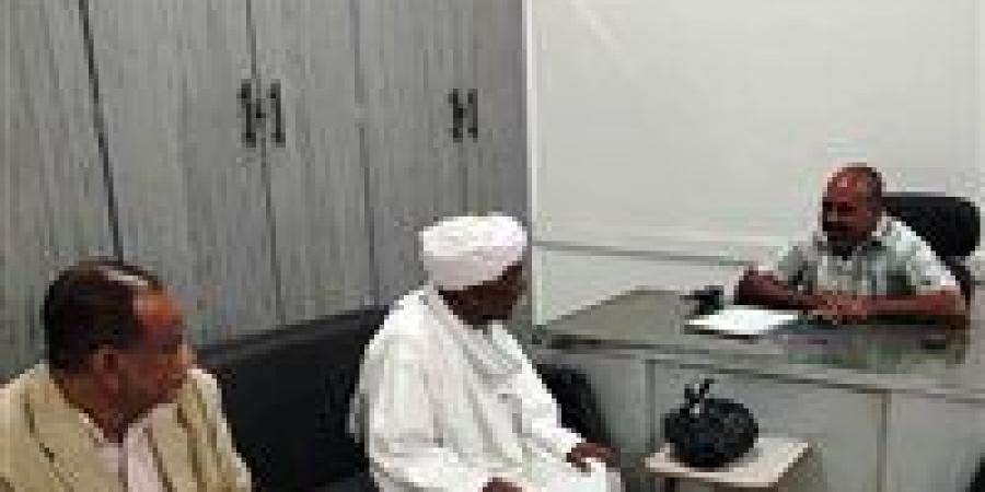 لقاء جماهيري بأسوان لبحث مطالب المواطنين وسرعة حل مشكلاتهم