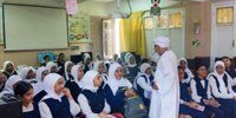 «الإرادة والتحدي والعلم».. ندوات بتعليم أسوان لدعم الطلاب