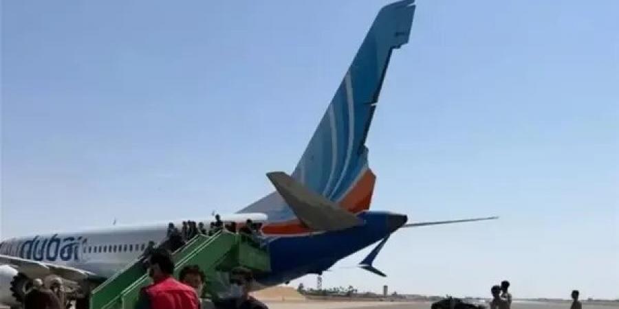 مصدر: مساعد طيار "فلاي دبي" قضى وقتا في سوريا ومنعته عمان من الطيران بسبب أفكار متطرفة
