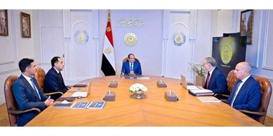 السيسي يوجّه بتيسير الإجراءات اللازمة لإنشاء المصانع الجديدة في القطاعات ذات الأولوية