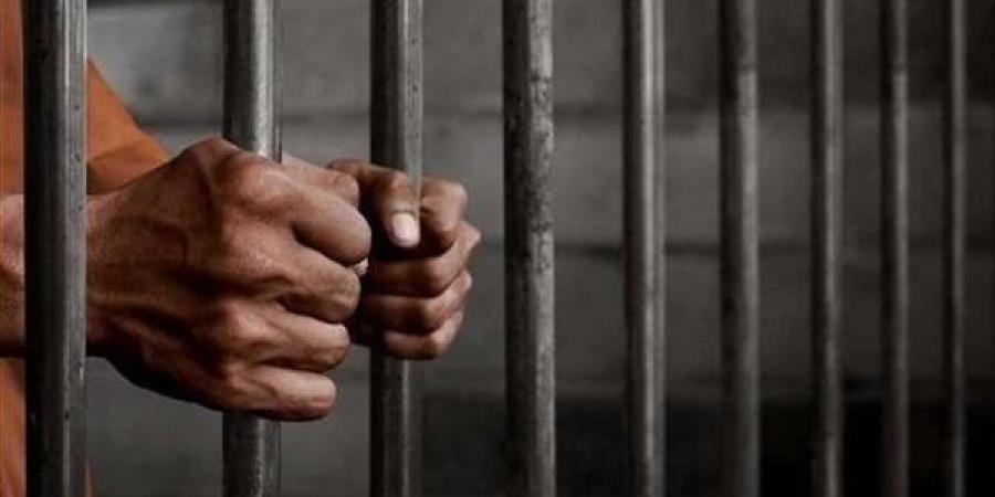 تحت تهديد السلاح، قرار جديد ضد المتهمين بالاستيلاء على سيارة بأكتوبر