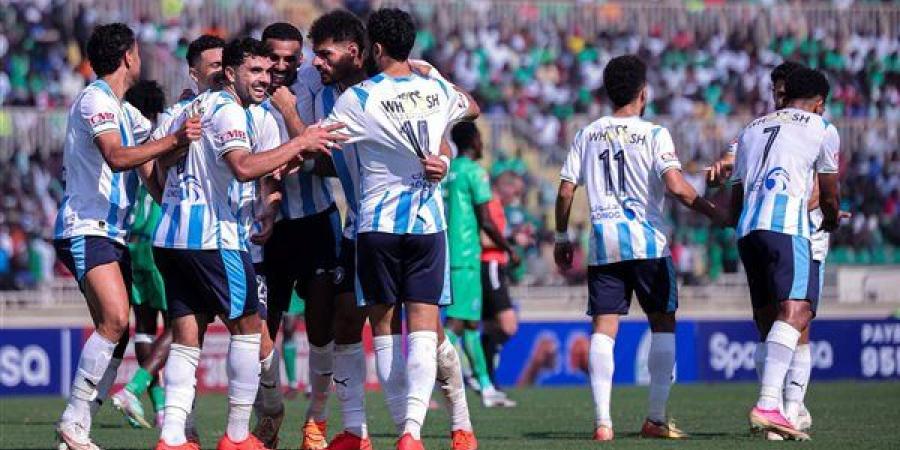 إياد العسقلاني: بيراميدز هدفه التتويج بلقب الدوري وهذا سر نجاح موكوينا