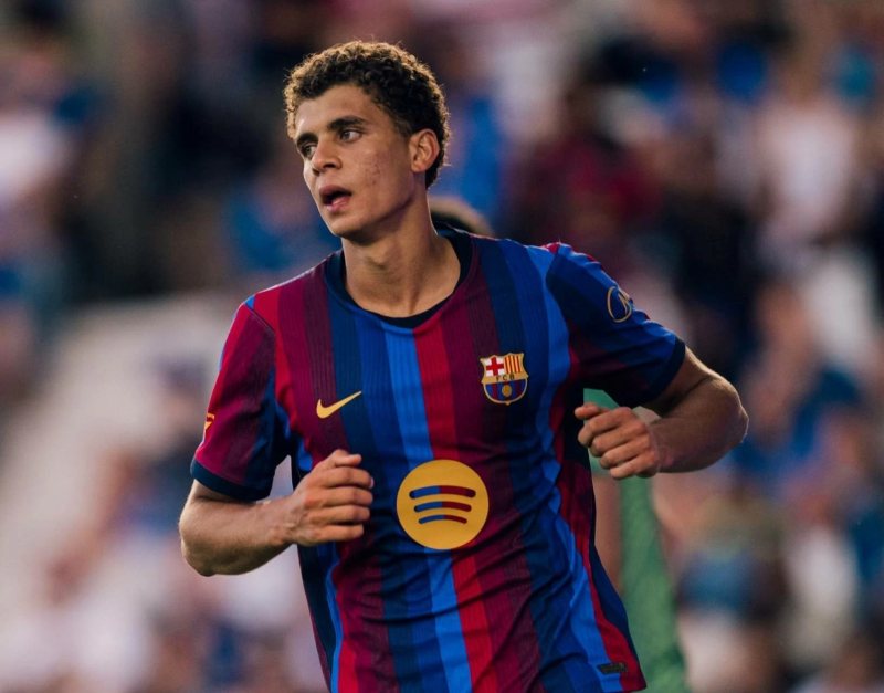 برشلونة يعلق على هدف حمزة عبدالكريم أمام أوتيبو