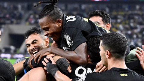 جمال عبد الحميد: لاعبو الزمالك يستحقوا الإشادة والفوز تحقق بقيمة القميص الأبيض