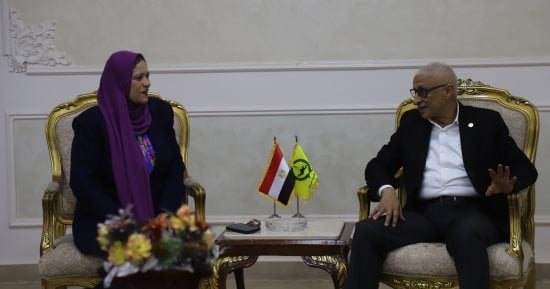 محافظ شمال سيناء يستقبل قافلة جامعة الأزهر الطبية لدعم المنظومة الصحية