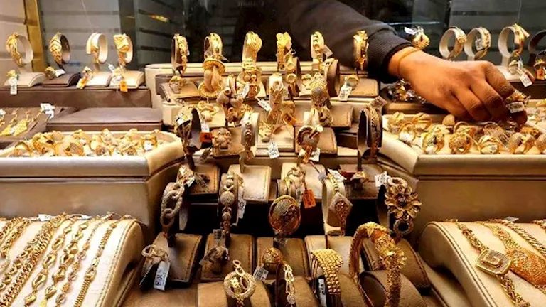 كيف يؤثر قرار الفائدة في الفيدرالي الأمريكي على أسعار الذهب؟