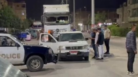 حملة أمنية مكبرة بالإسماعيلية لضبط الخارجين على القانون وتجار المخدرات