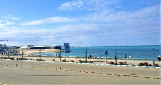 طقس مطروح اليوم.. أجواء خريفية وفرص لسقوط أمطار واضطراب الملاحة البحرية