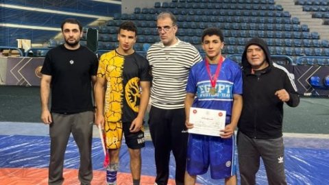 لاعبا كفر الشيخ يحصدان الميدالية الذهبية والفضية فى بطولة الجمهورية للمصارعة
