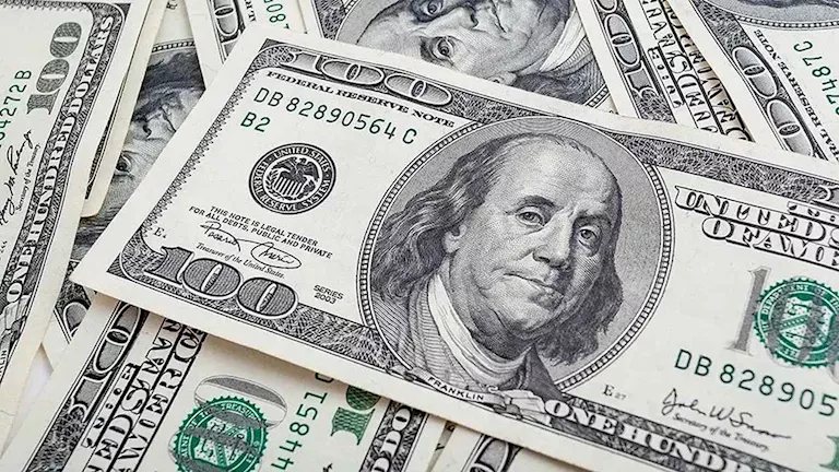 انخفاض سعر الدولار مقابل الجنيه في 10 بنوك مع نهاية تعاملات الخميس