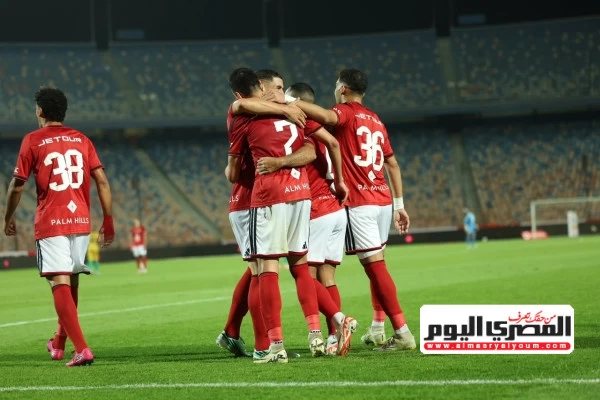 قائمة الأهلي لمواجهة مودرن سبورت في الدوري.. موقف إمام عاشور