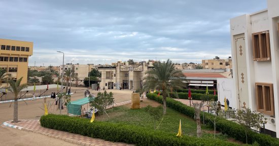 سقوط أمطار خفيفة على مدينة العريش وسط توقعات بزيادة حدتها مع ساعات الظهيرة