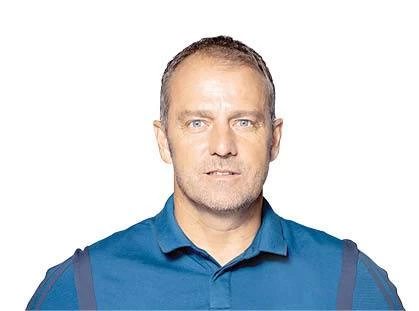 قبل الكلاسيكو.. أرقام فليك مع برشلونة أمام ريال مدريد