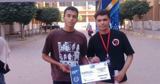 طلاب هندسة الميكاترونيك بجامعة الزقازيق الأهلية يحصدون المركز الأول بمسابقة الملصقات العلمية