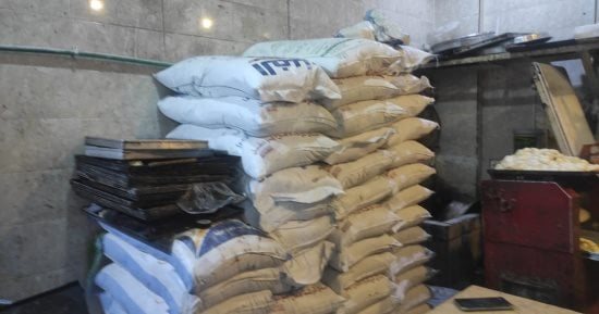 تموين الإسكندرية تضبط 2 طن دقيق أبيض وزيت تموينى مدعم بدون فواتير