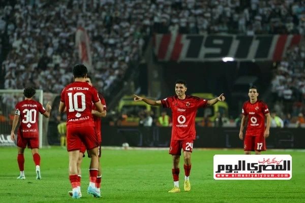 قائمة الأهلي لمواجهة القناة في الدوري المصري