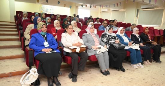 جامعة الفيوم تعقد المؤتمر الدولي الأول «الإبداع البشري في عصر الذكاء الاصطناعي» بكلية الألسن