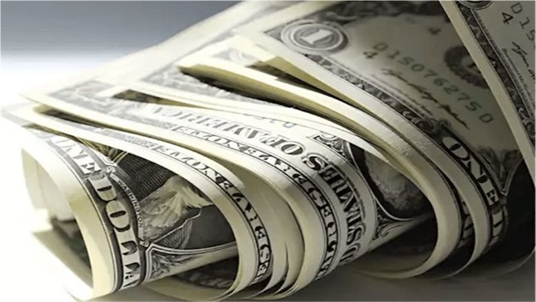 سعر الدولار اليوم في البنوك .. آخر تحديث في البنك المركزي