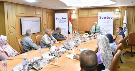 محافظ قنا: مشروعات «سكاتك» تواكب تطلعات القيادة السياسية نحو التحول الأخضر