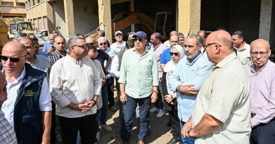 وزير الري يتفقد مراكز الطوارئ بالزقازيق استعدادًا للشتاء ويلتقي المزارعين