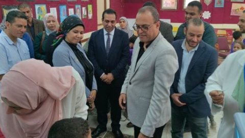 محافظ قنا يوجه بتكثيف الاستعدادات وتذليل المعوقات لإنجاح حملة التطعيم ضد الحصبة