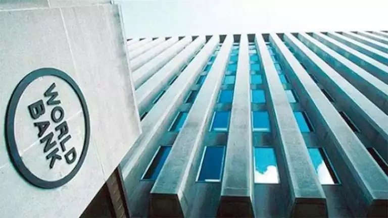 البنك الدولي يتوقع قفزة الذهب إلى متوسط 4600 دولار للأوقية خلال 2026