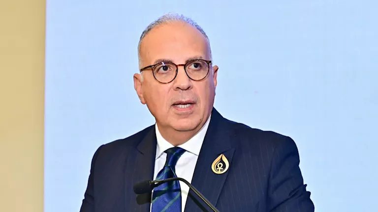 وزير الري يطلق الكود المصري لأعمال الري والصرف لتوحيد المعايير الهندسية