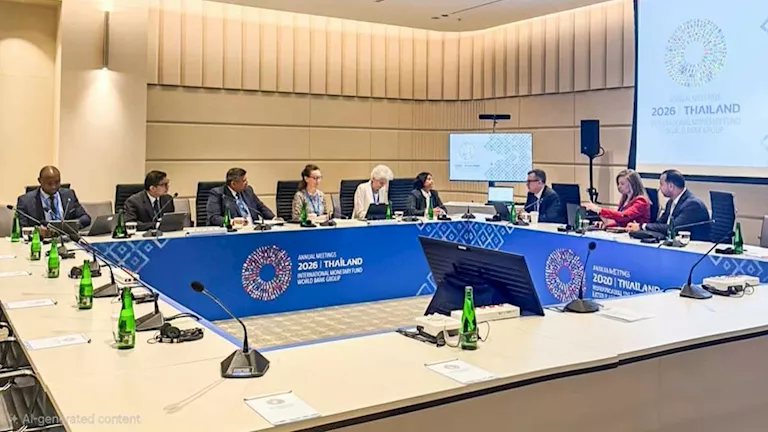وزير التخطيط يبحث مع البنك الدولي تطورات استحداث آليات تمويل مبتكرة بالعملة المحلية